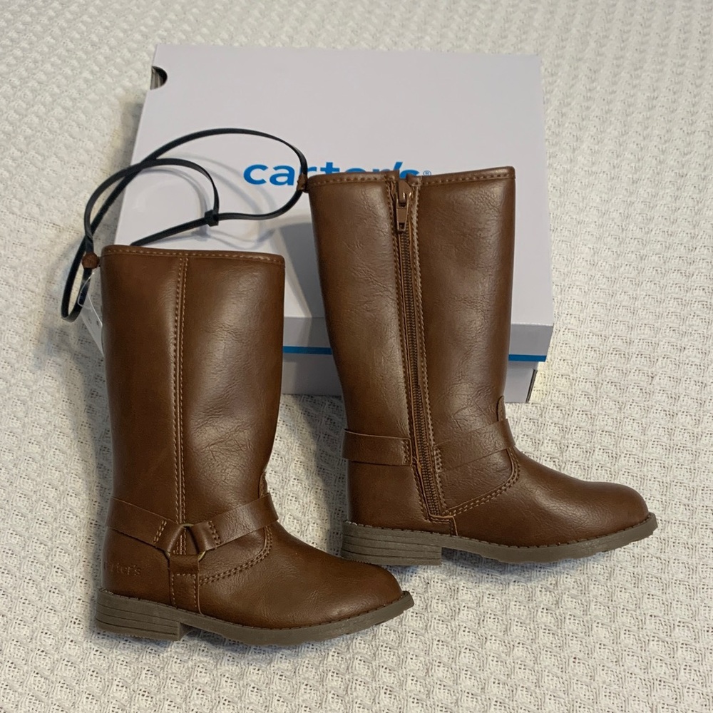 Carter's kids brown boots. NEW
